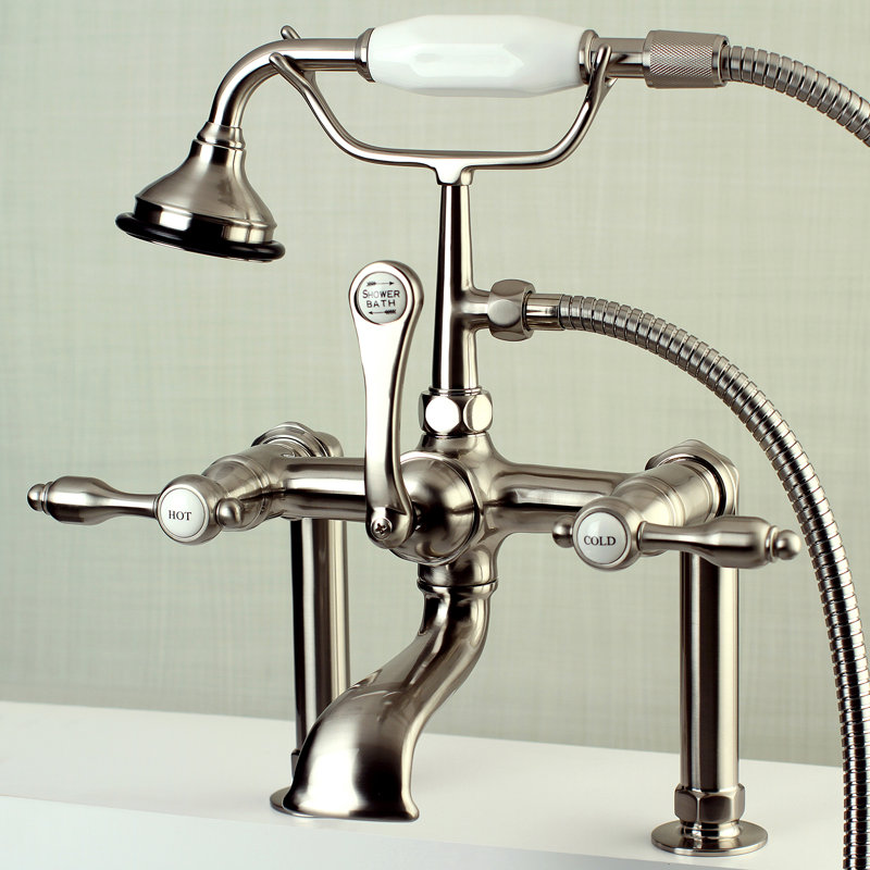 Robinet de baignoire sur pattes à 3 poignées et 2 poignées à fixation sur le comptoir avec douche à main Kingston Brass Tudor
