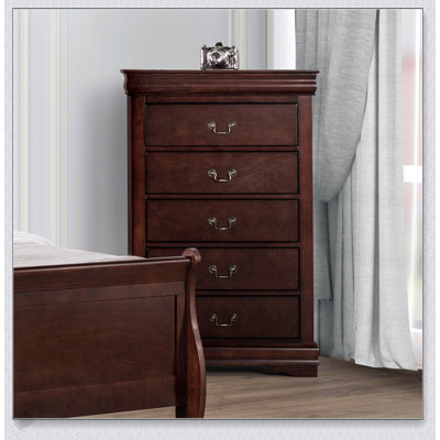 Dark Cherry Finish Transitional Style Chest with Bracket Legs, Dust-Proof Case, and English Dovetail Drawers for Bedroom Storage