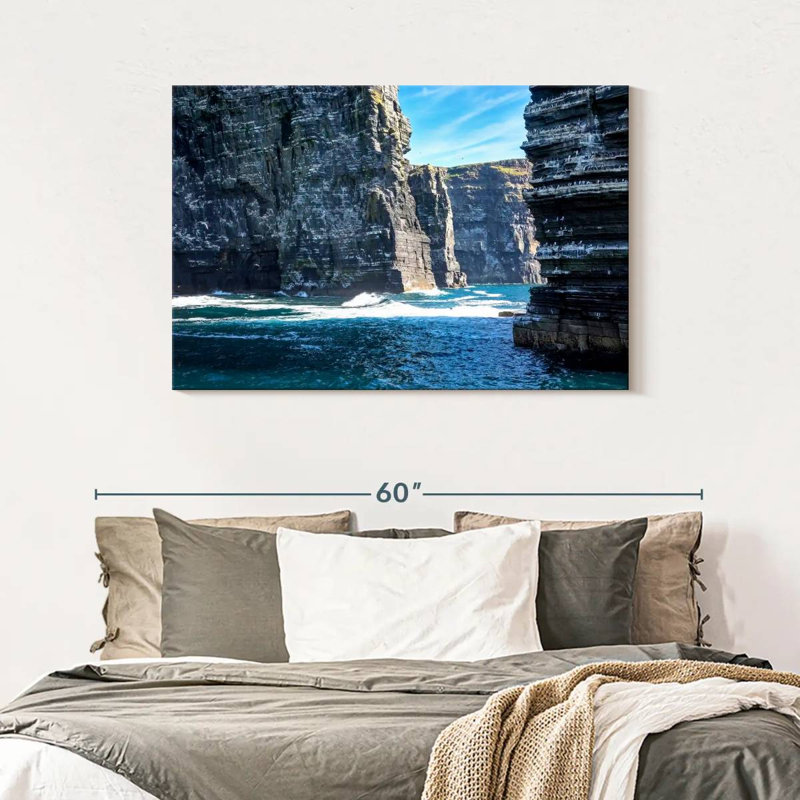 Kavia Sea Cliffs, 30" H x 45" W