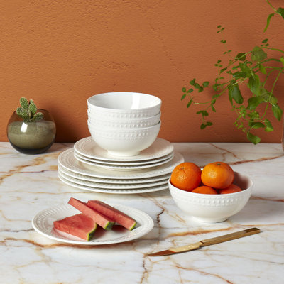 Tabletops Gallery Ivory Dinnerware Tabletops 12 Piece Set Bloom (dinner Plate, Salad Plate, Cereal Bowl) White Vitrifi