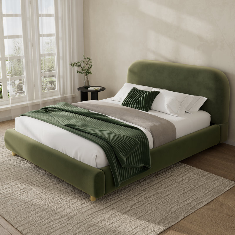 Lit tapissier avec tête de lit courbée et cadre en bois Liz Boucle, Très grand, Velours vert