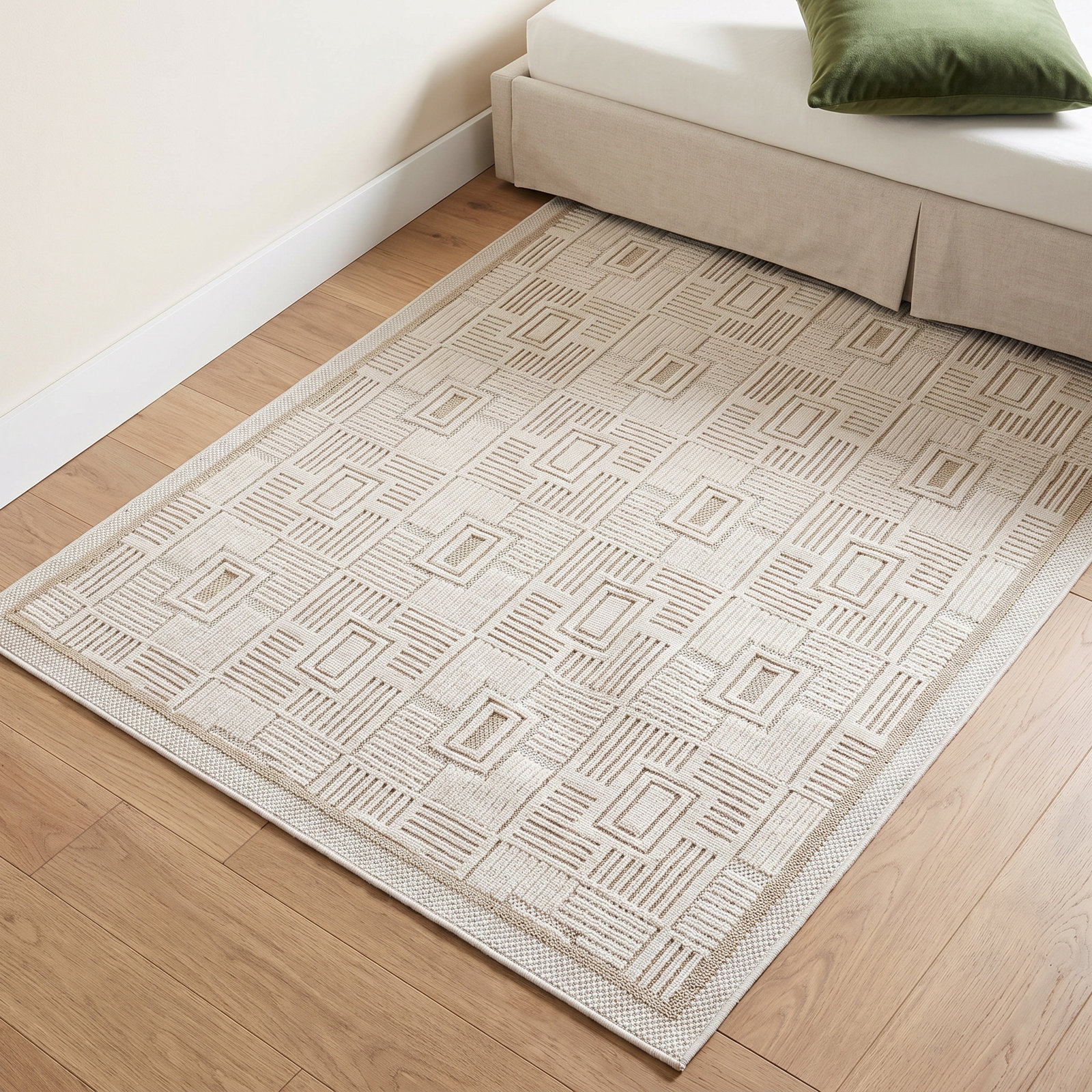 Hildegard Checkered Outdoor Rug, Runner 2' x 7'3"