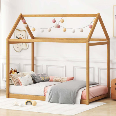 Structure de lit simple en bois simple pour enfants, thème bois naturel