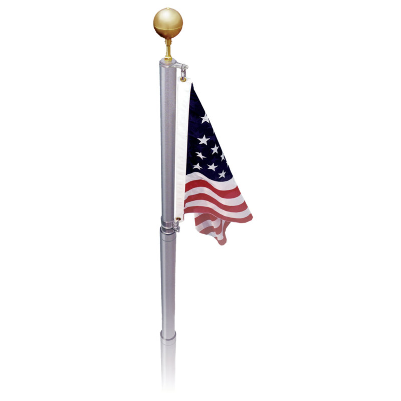 Mât de drapeau Naugatuck, 204 po