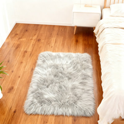 Luxurious Plush Gray Faux Sheepskin Rug