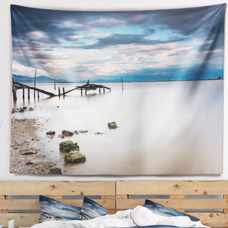 Tapisserie Pier Pier, H 32 po x l 39 po