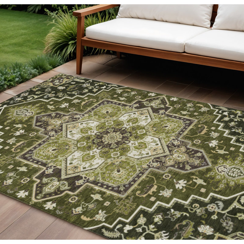 Tapis d'intérieur lavable oriental vert olive 8 pi x 10 pi HomeRoots