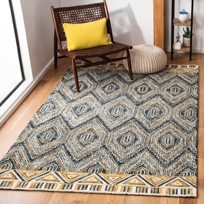 Deyoung Hand Tufted Wool Geometric Rug