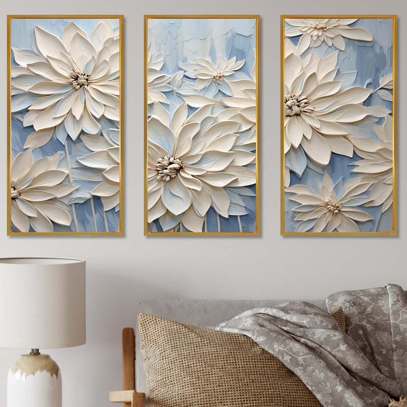 Minimal White Ang Grey Cornflowers Impression - Ensemble de salon art mural bleuets, Cadre flottant doré