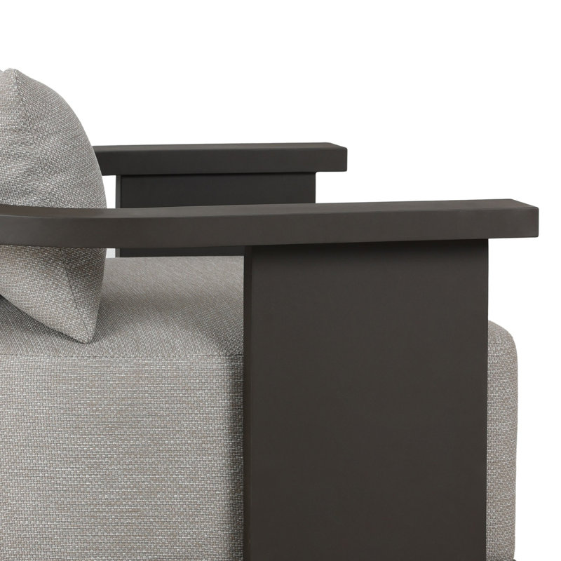 Tahana Outdoor Lounge Chair