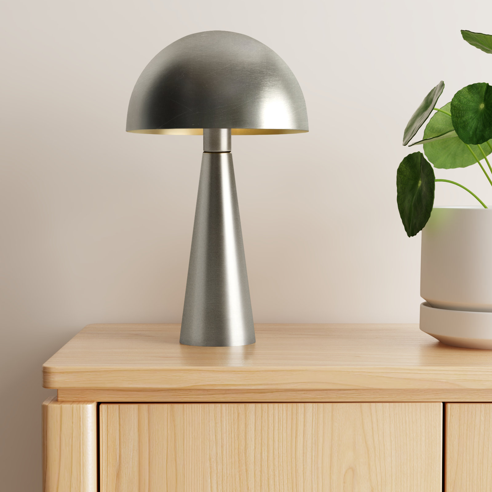 Bego Metal Table Lamp, Silver