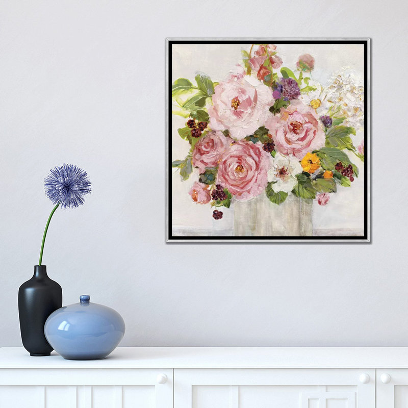 «Becoming Blush I» par Sally Swatland - reproduction d'art, Silver Framed, Pas de tapis, H 18 po x l 18 po x 1,5 po