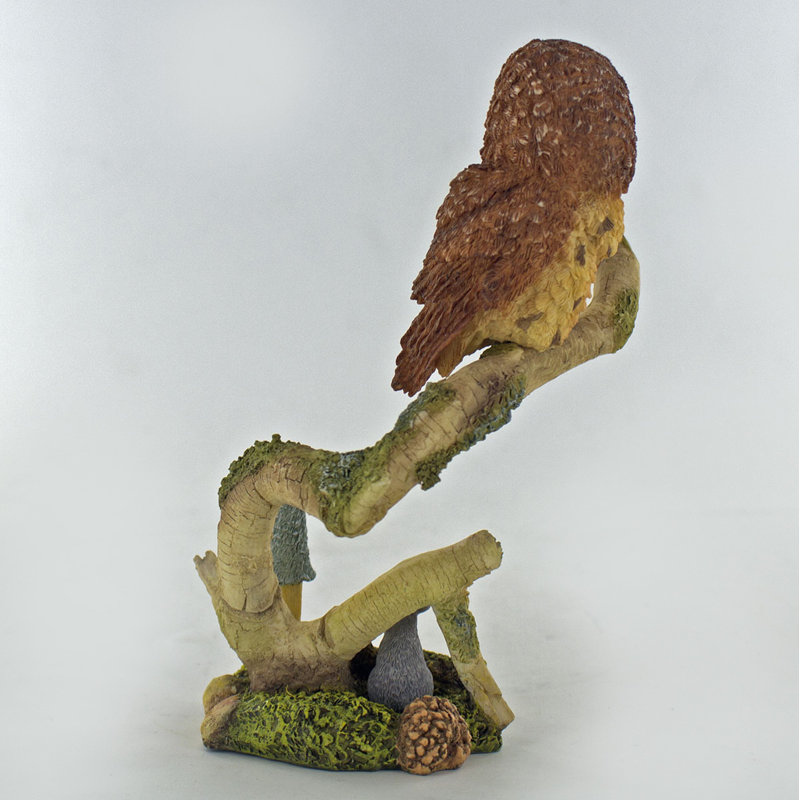 Lugenia Figurines & Sculptures