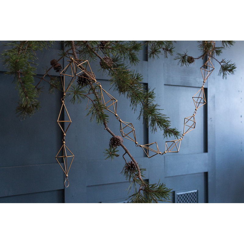 Vex 0.58' Gold Crystal Novelty Garland