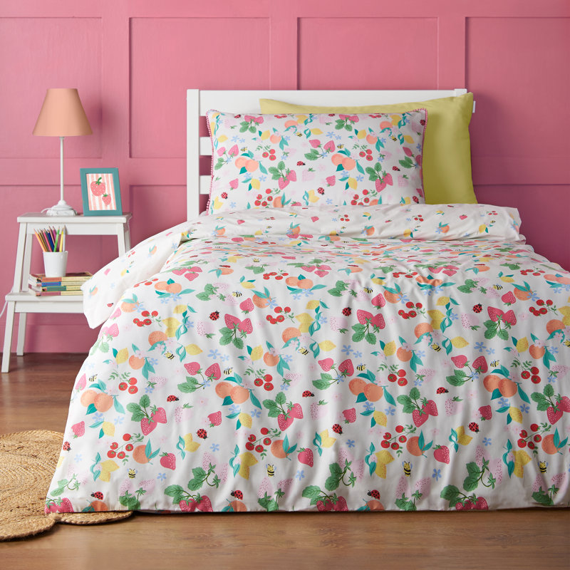Fruity Friends Reversible Duvet Cover Set, Double Duvet Cover + 2 Standard Pillowcases