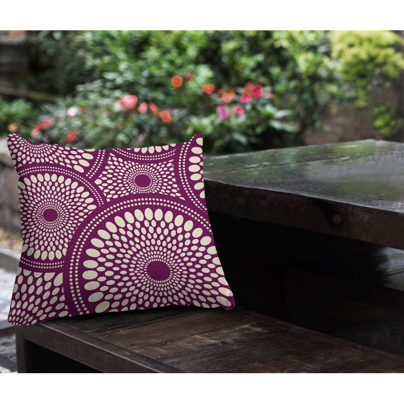 Coussin intérieur / extérieur Penn Tribal Abstract, L 17 po x H 17 po, Mauve