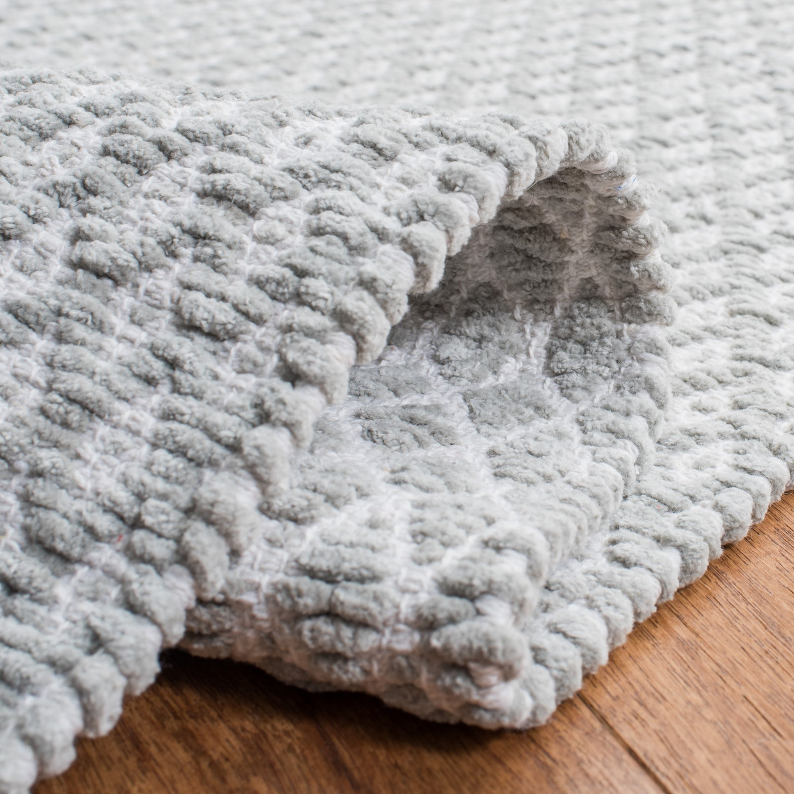 Evansdale Gray Hand-Woven Geometric Cotton Rug, Rectangle 3' x 5'