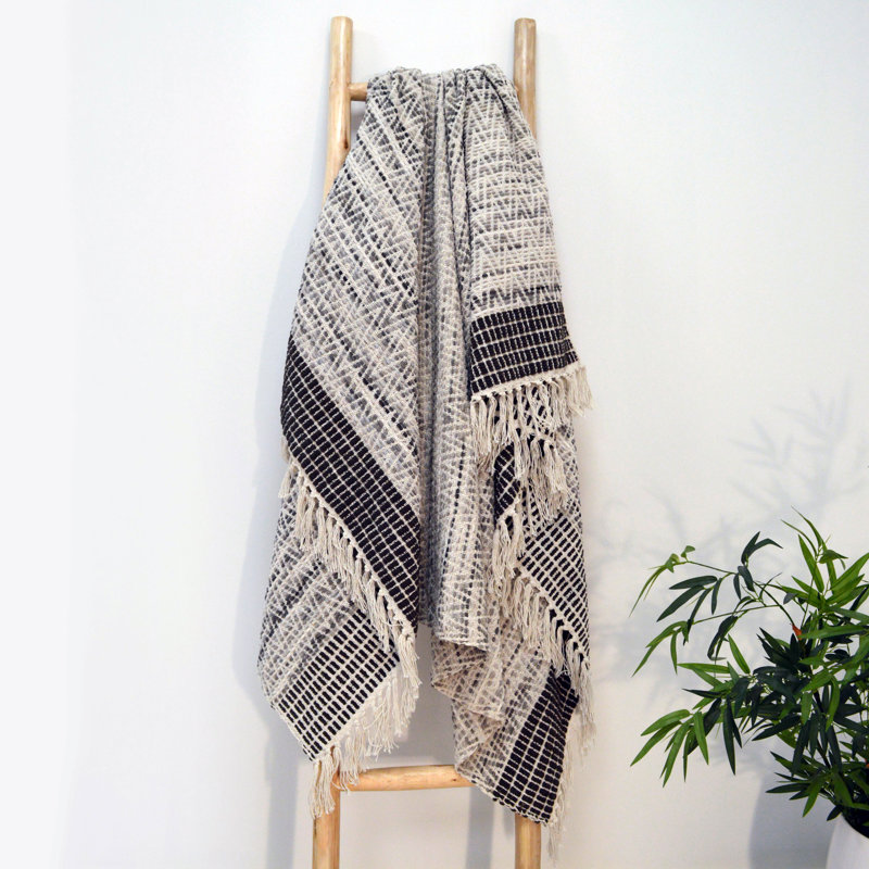 Naal Heavyweight Zig Zag Patterned Throw, Grey, W125 x L150cm