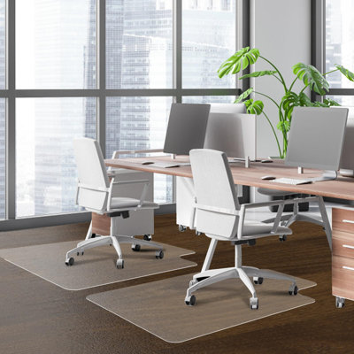 Tapis de chaise standard à rebord biseauté pour surfaces fermes