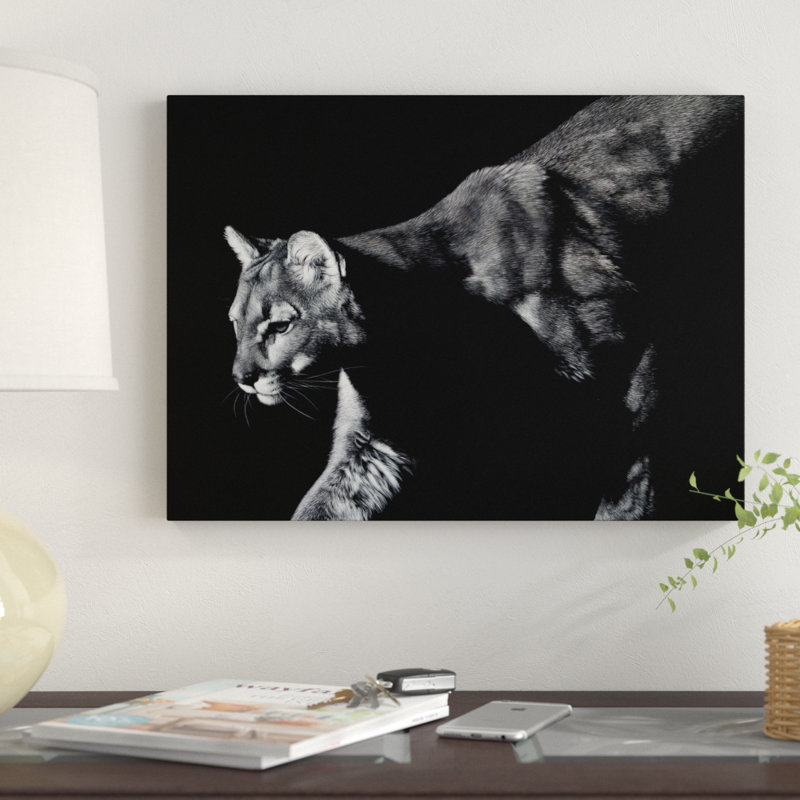 « prowler lion », reproduction de photo sur toile tendue, H 14 po x l 19 po x P 2 po