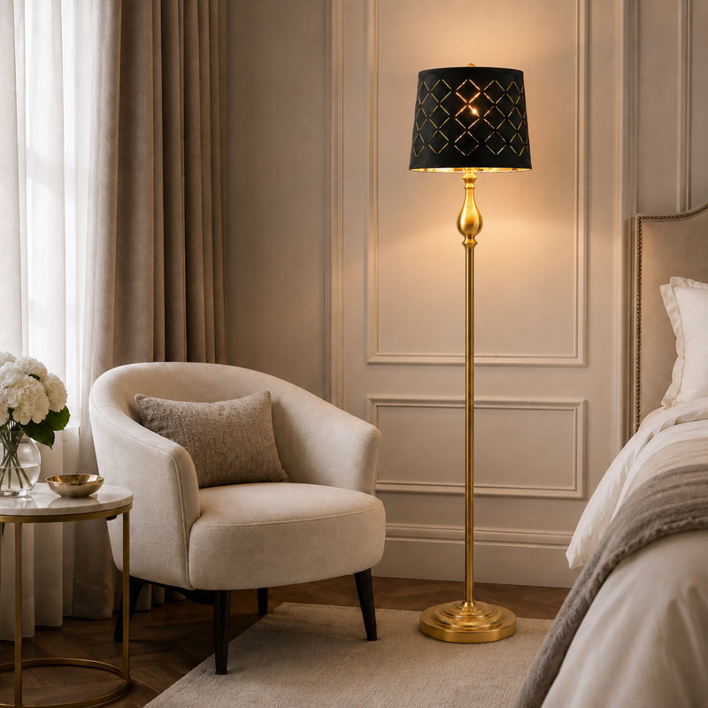 Lampadaire traditionnel Zeller 62,5 po avec ampoule à intensité variable à 3 positions et design à colonnes romaines