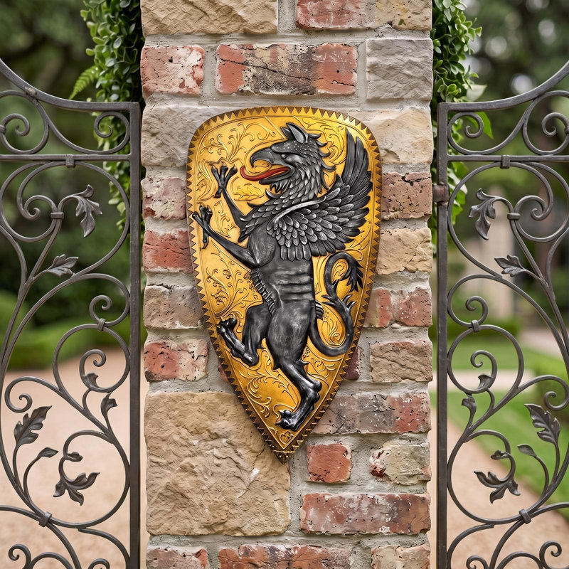 Sculpture murale griffin villani florence gothic