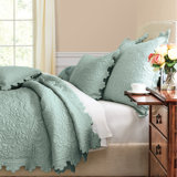 Aleah Farmhouse / Country Cotton Blend Quilted Quilt
