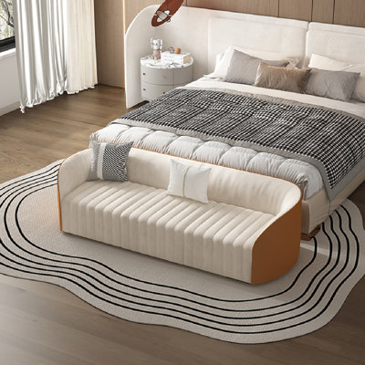Elegant End-of-Bed Bench For Bedroom Relaxation Upholstered Bench