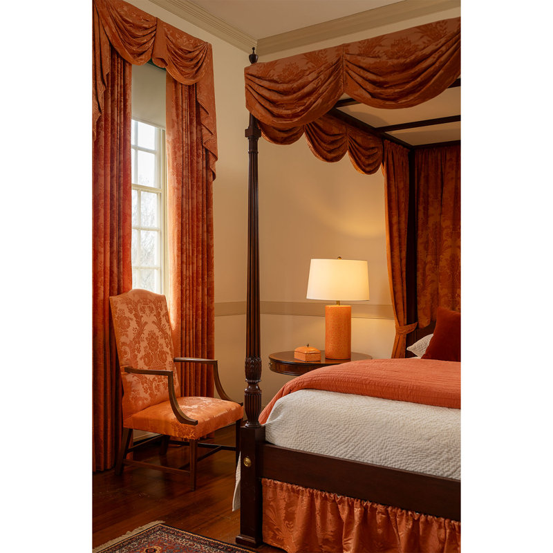 Richmond Damask Lamp