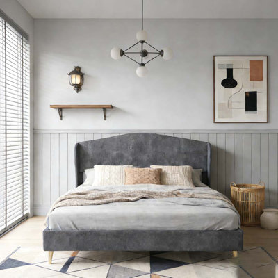 Lit tapissier en velours
