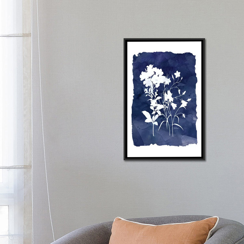 «Indigo Botanical II», impression sur toile, H 26 po x l 18 po x P 1,5 po, Toile avec cadre noir, Pas de tapis