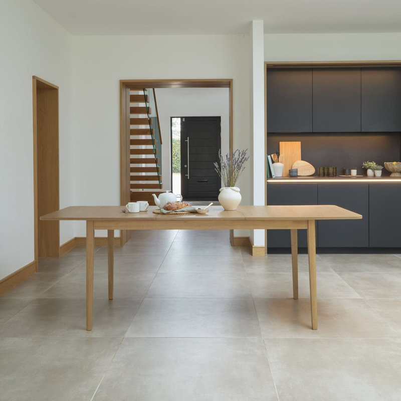 Extendable Dining Table