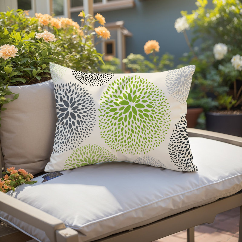 Coussin décoratif intérieur / extérieur en polyester filé floral Bavière, Chartreuse / crème / noir / gris