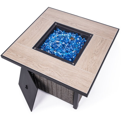 Table de foyer en rotin de 76 cm (30 po), foyer extérieur de 50 000 BTU avec couvercle, billes de verre bleues et couvercle.