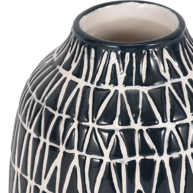 Ceramic Vase: Elevate Your Decor with Elegant Home Accents, Durable Single Piece, Ideal for Stylish, 5" H x 5" W x 5" D, Blue
