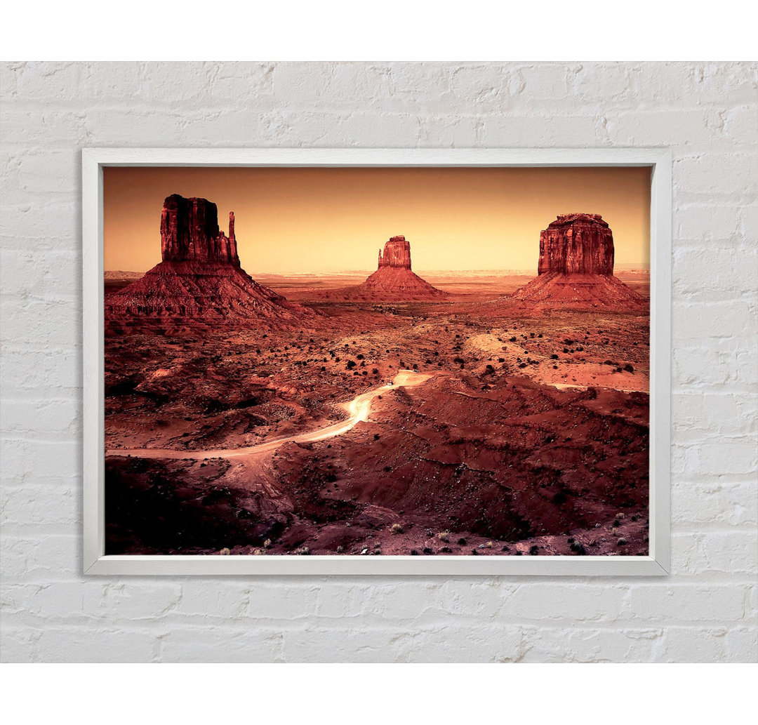 Dunkles Monument Valley Arizona Gerahmter Druck