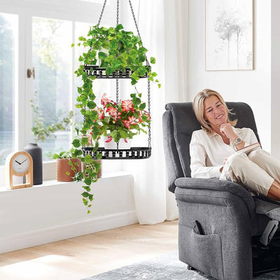 Duwanna Metal Planter