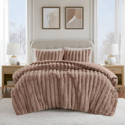 Jasmine Mocha Ultrasoft Faux Fur 3-Piece King Ribbed Comforter Set