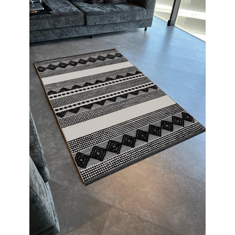 Tapis décoratif moderne à motifs géométriques mixtes noir et beige, Rectangle 4 pi 11,06 po x 7 pi 6,55 po