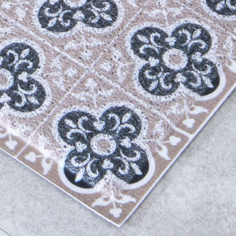 Lareina Non-Slip Floral Indoor Doormat