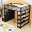 Lit mezzanine double en métal avec tablettes de rangement, armoires, garde-robe et escalier