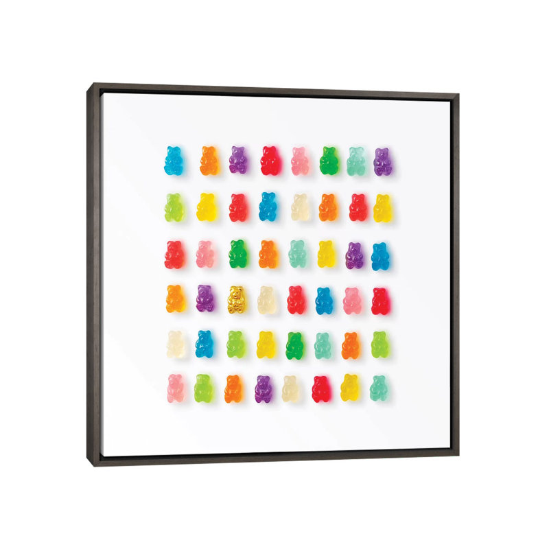 Reproduction de photo « Rainbow Bears » par Erin Summer, Pas de tapis, H 37 po x l 37 po x P 1,5 po