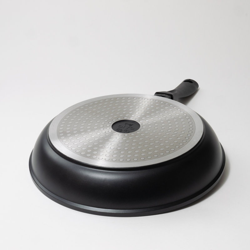 Alva 11" Black Nonstick Cast Aluminum Frying Pan with Ceramic Coating