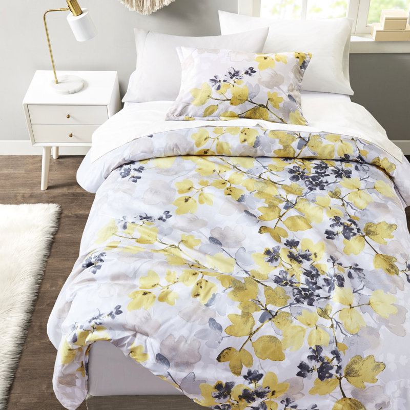 Superbe édredon avec draps, Queen Comforter + 9 Additional Pieces