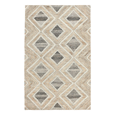 Geometric Area Rug in Natural/Gray