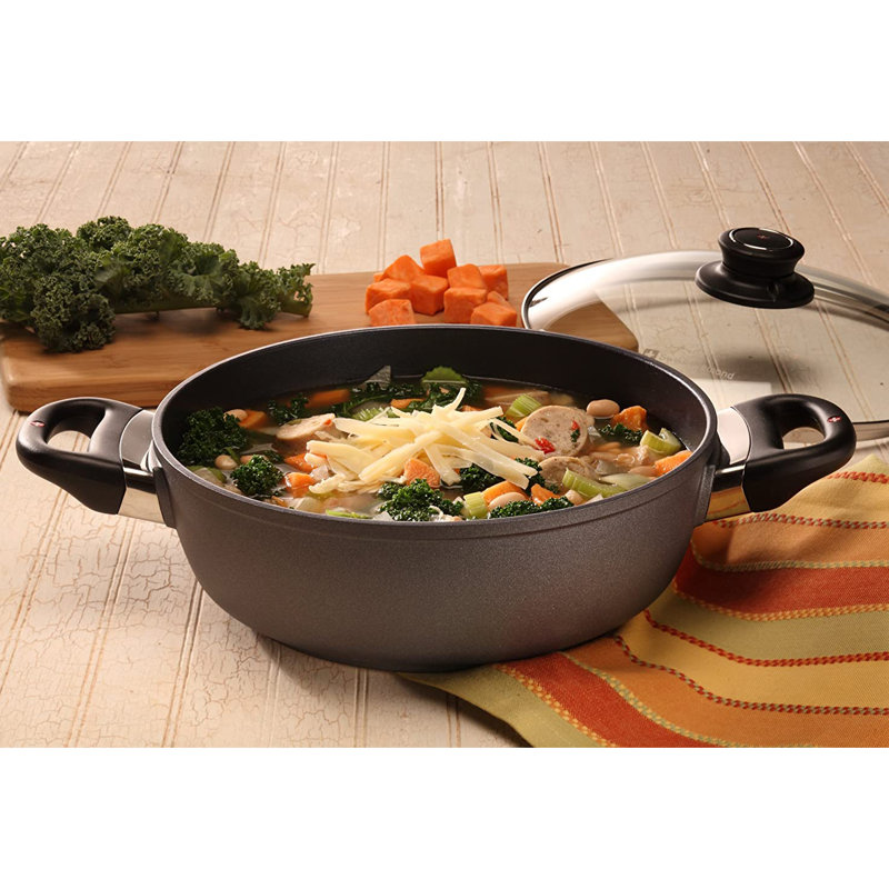 Swiss Made Brands 3.2 Quarts Non-Stick Cast Iron Soup Pot
