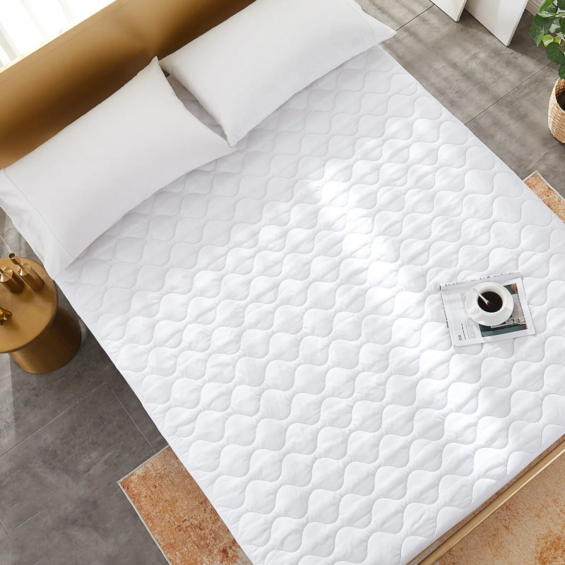 Housse de protection pour matelas imperméable Swanhilda, Complète