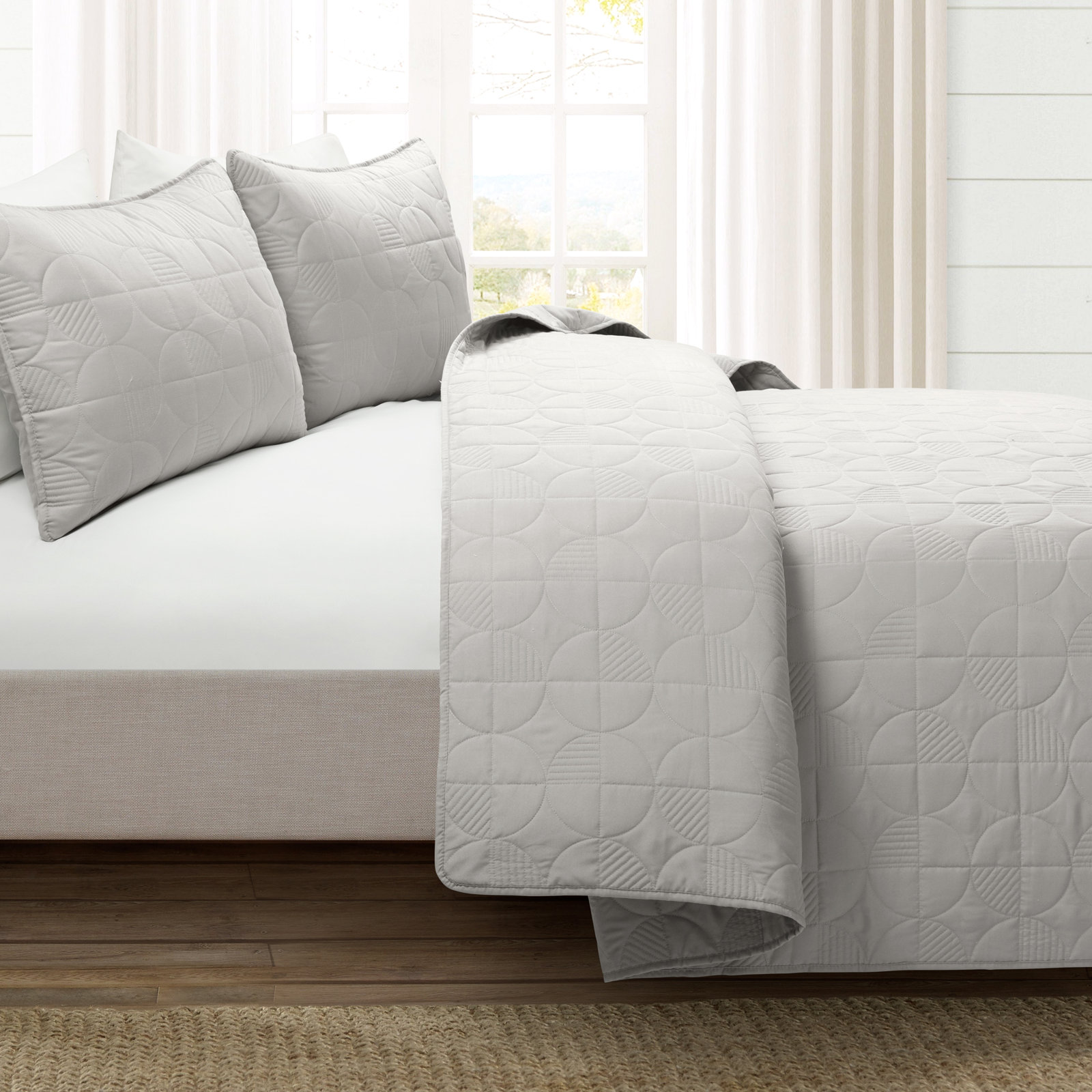 Quenby Cotton Quilt Set, King Quilt + 2 Shams
