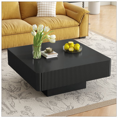 Table basse carrée élégante avec plateau de table épais, table de bout tambour moderne pour un décor de salon minimaliste
