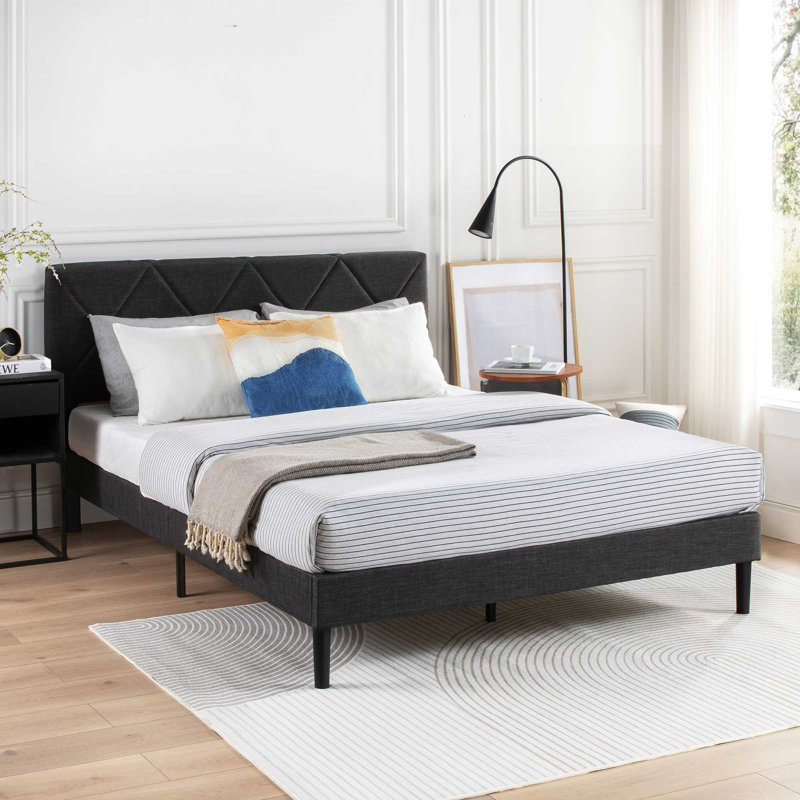 Lit plateforme tapissier Roheel avec capitonnage Diamond Channel, Noir, Grand